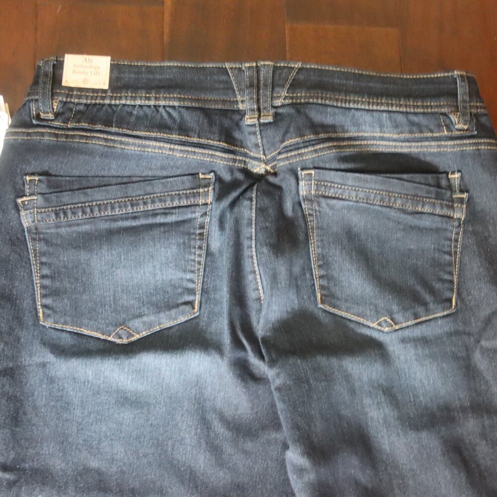 NWT Democracy Women's Jeans Size 14 "Ab" Technology Booty Lift Jegging - Picture 4 of 6